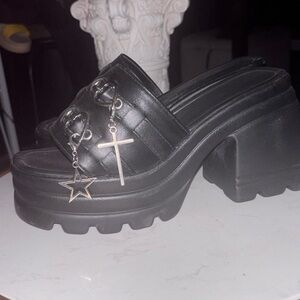 Black Platform Cross/Star Slide Heels + Interchangeable Charms Y2K 90’s Chunky